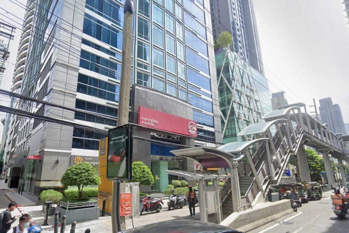 อาคาร AIA Center ถนนสาทรเหนือ ใกล้ BTS สุรศักดิ์