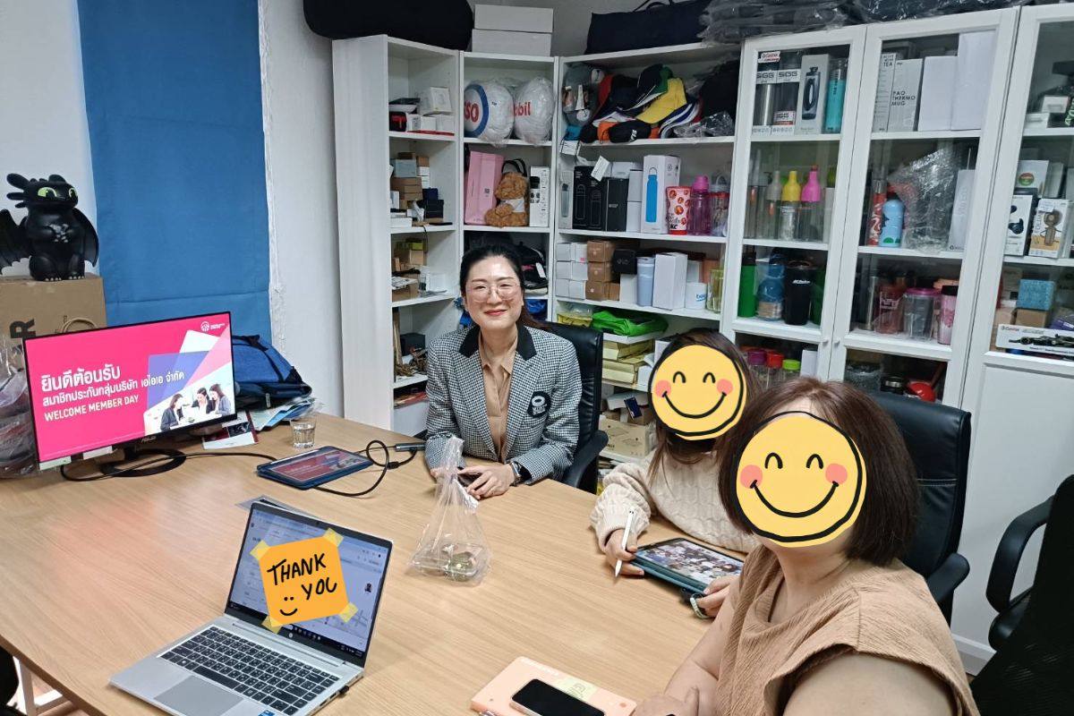 คุณใหม่จัดเซสชันแนะนำสวัสดิการให้พนักงานลูกค้าองค์กร